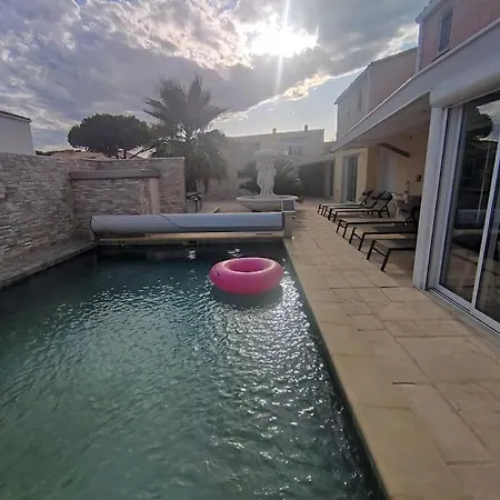 5, El Pueblo Au Village Naturiste * 아그